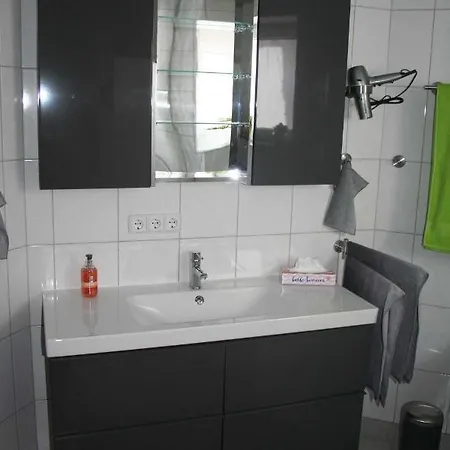 Spatzennest In *